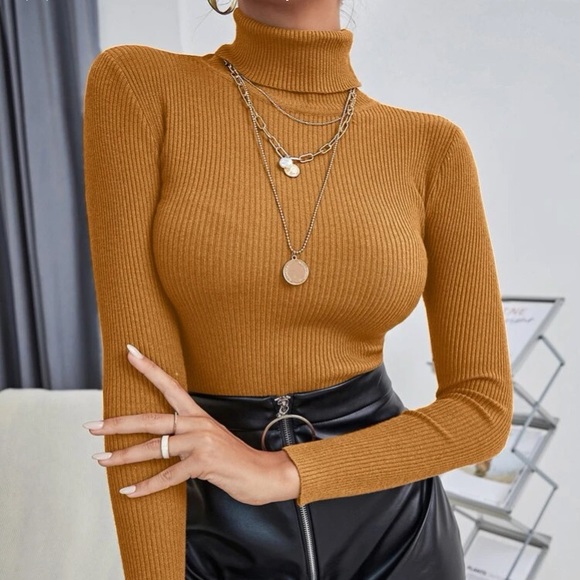 Mustard Brown Ribbed Knit Turtleneck Sweater in M - Picture 2 of 5